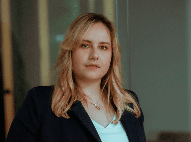 Alina Sysoeva Senior Financial PR Account Manager at Drofa Comms